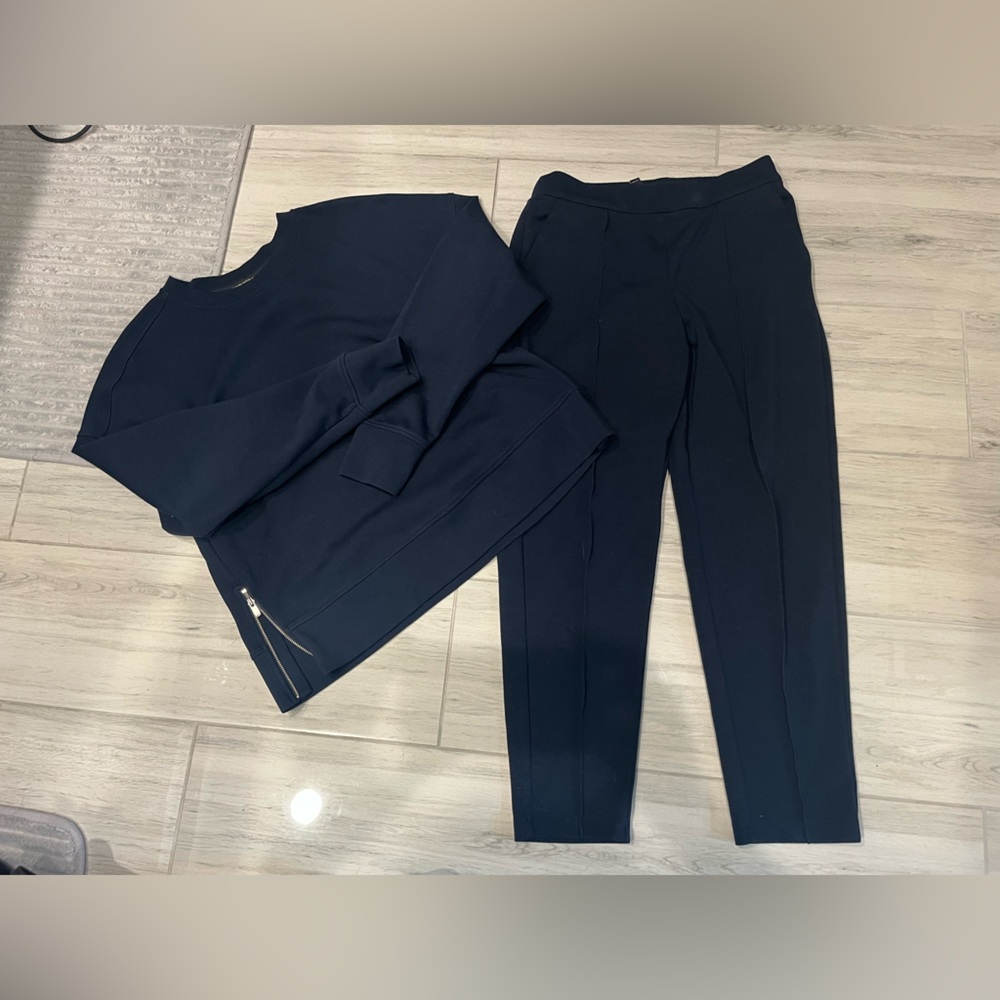 Banana Republic Women's Dark Blue Track Pants & Jogger Set